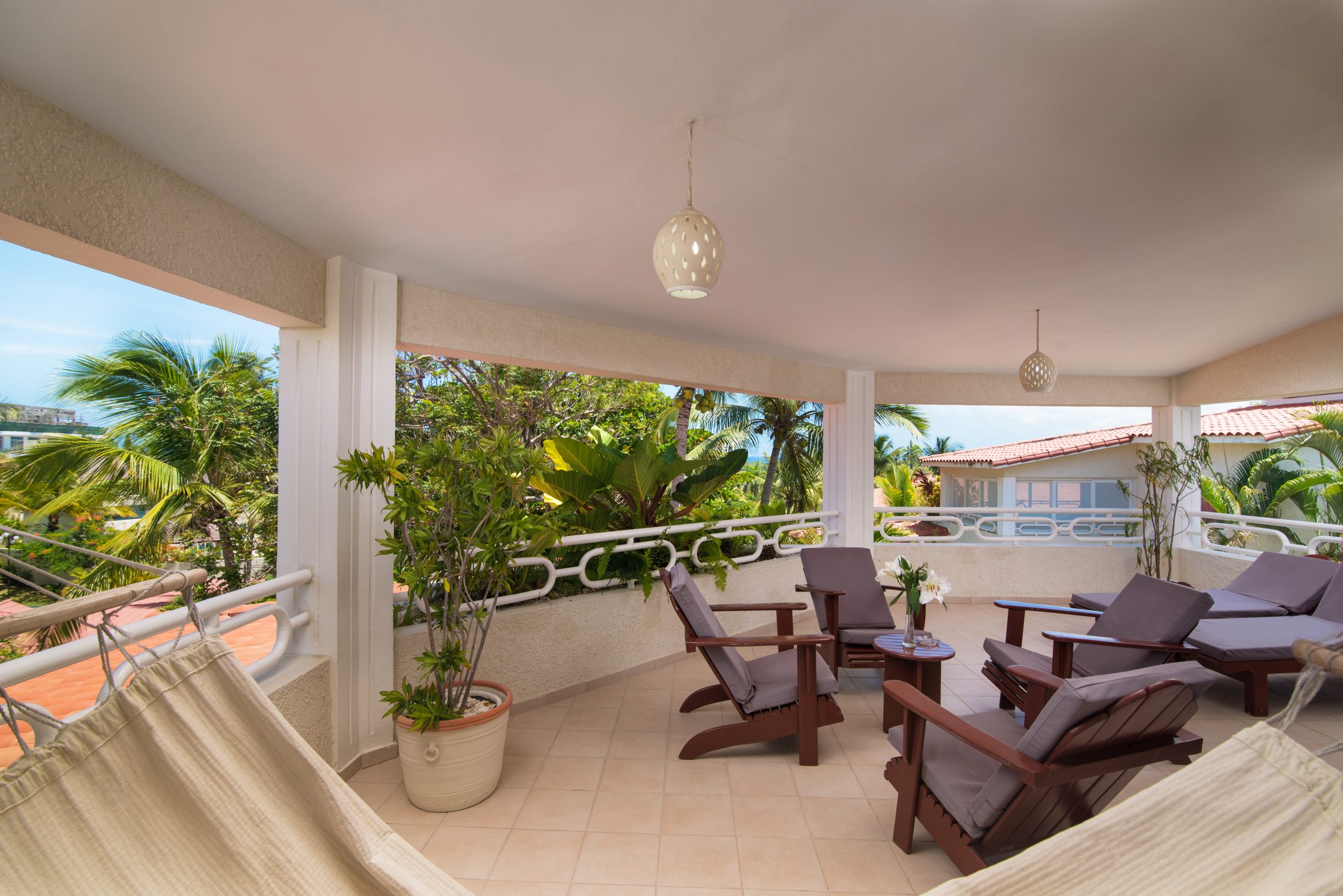 2018-Crown-Suites_13-scaled