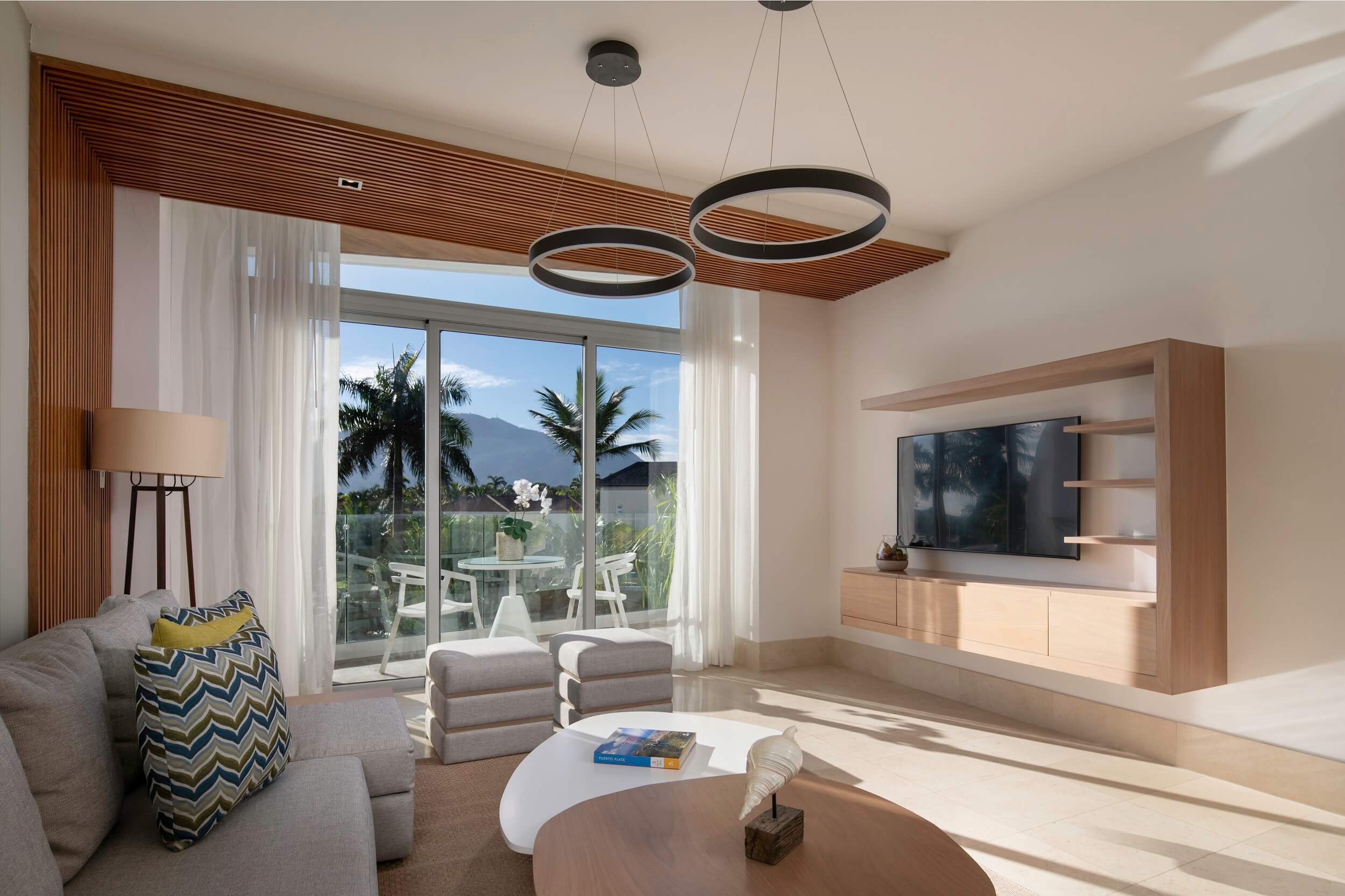 2018-Sunrise-Suites_25