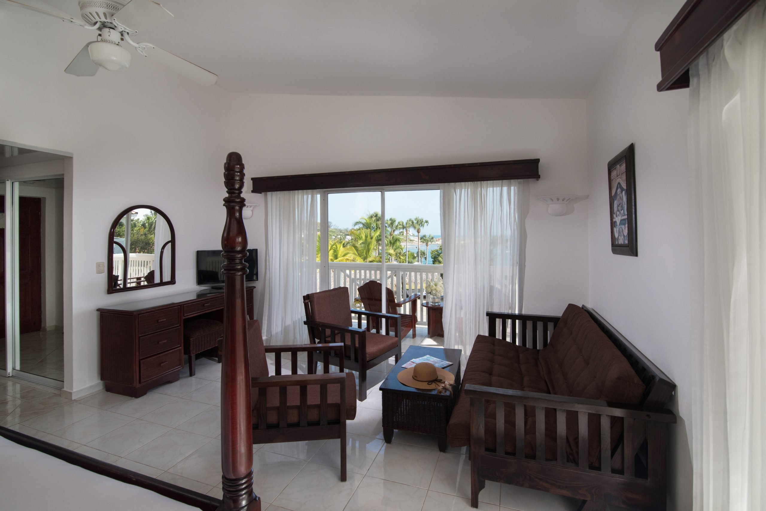 2018_Tropical_10-scaled